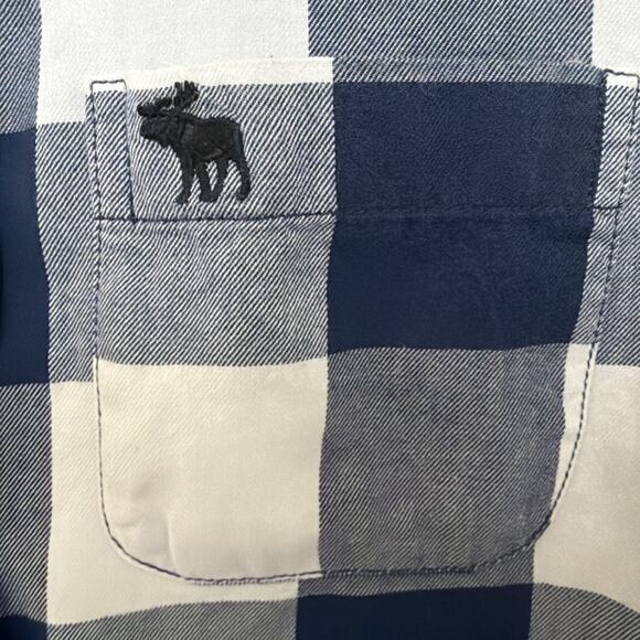 Abercrombie Boys Button Down Shirt Size 9/10 Blue White Plaid Cotton Long Sleeve - Picture 2 of 8